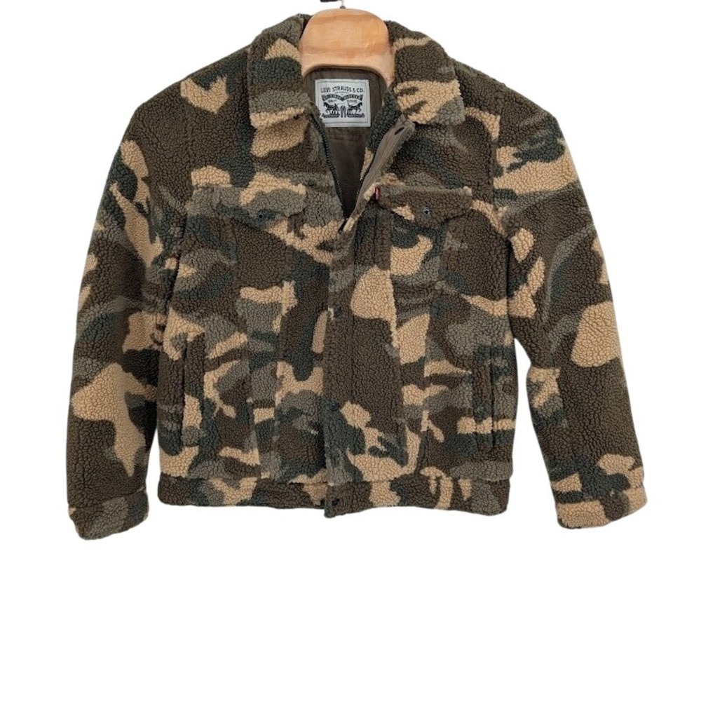 Levi's Camouflage Sherpa Trucker Snap Buttons Jacket Men's sz Medium